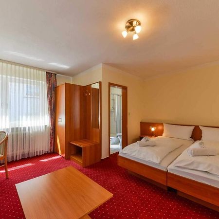 Hotel Hessischer Hof Kirchhain Luaran gambar